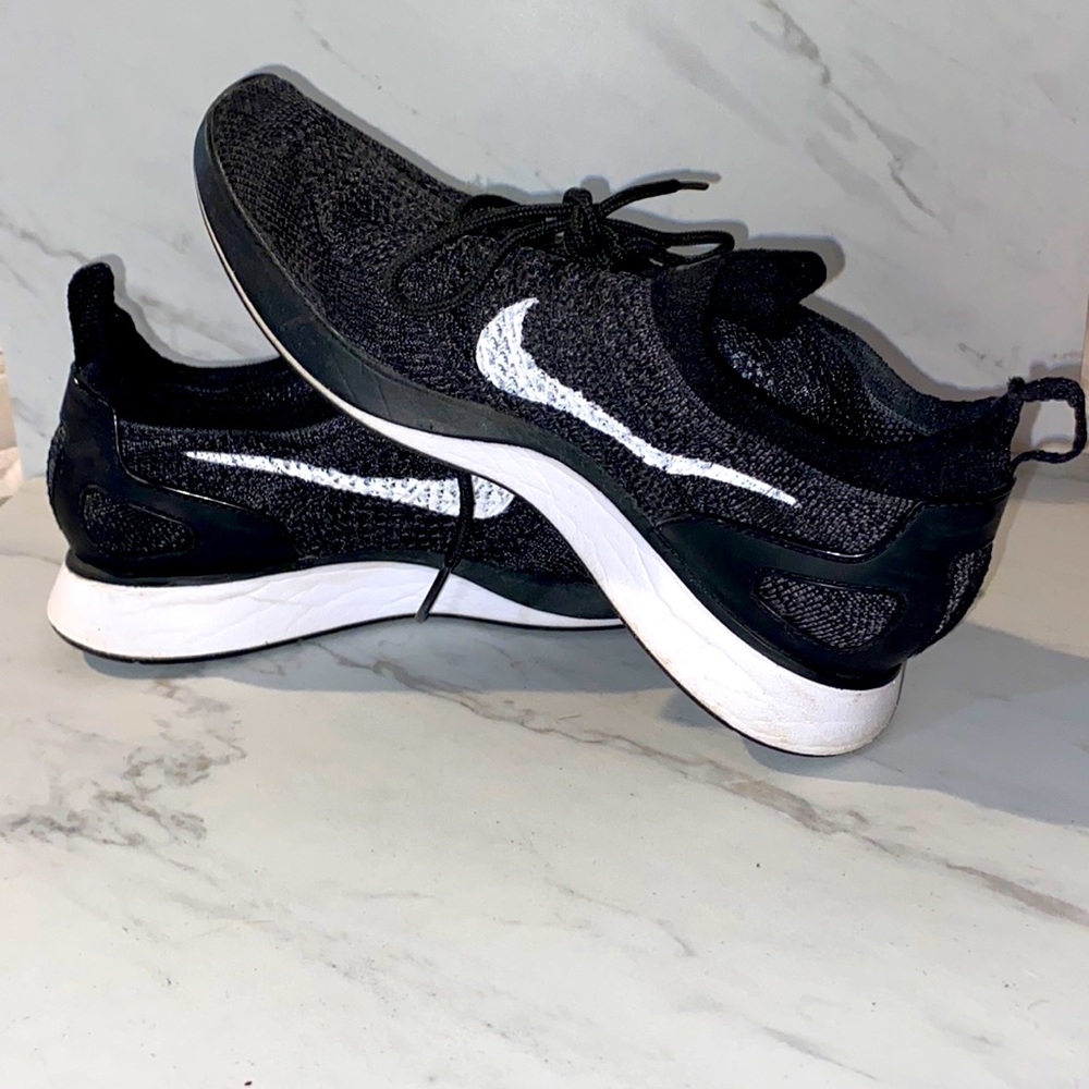 Nike Air Zoom Mariah Flyknit Racer